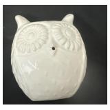 Vintage owl string holder