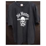 Size extra large skull t-shirt