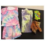 New small kids tye die and socks