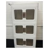 12 x 33 x 17 3T organizer looks to fold down,