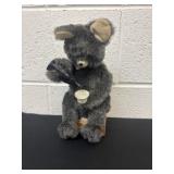 10ï¿½ vintage 1950s 'Picnic Bear' automaton toy,