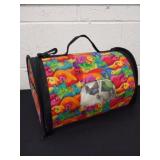 13.5 x 8.5 x 8 in animal carrier