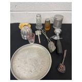 Group of kitchen items shakers, ice cream scoop