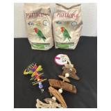 New Psittacus Bird Formula with Bird Toys
