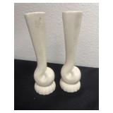 2 Matte white 1940  bud vase 7ï¿½