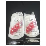 2 new olay wet cloths
