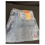 36x34 Levi 505 jeans.