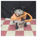 Rigid  2 in 1 blower back shop vac