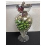 12ï¿½ glass vase full of drive glitter balls,