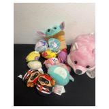 Group squishmellow mini and yoda and fox