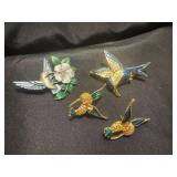Hummingbird 2 pins and pair of earrings