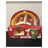 New 5pc peanuts bamboo fiber dinnerware set