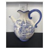ITALIAN ART POTTERY TUSCAN TOILE PITCHER VASE
