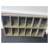 25ï¿½x13ï¿½x4ï¿½ wooden shelf