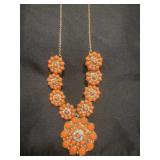 Premier Designs 'Peachy Keen' necklace featuring