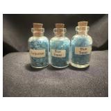 3 1.5' turquoise and blue topez