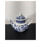 Vintage Churchill Blue Willow Made in