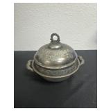 Ornate Empire Mfg Co. Round Butter Dish w/knife