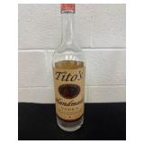 18ï¿½ Titoï¿½s Handmade vodka big bottle