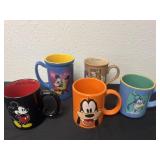 Goofy and Mickey cups