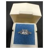 Size 7 Beautiful Ring