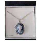 Cameo necklace with 18-in chain