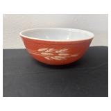 11ï¿½ orange Pyrex mixing bowl
