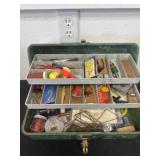 Tackle box with tackle