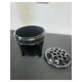 L.E. Smith  5ï¿½ vintage black amethyst glass vase