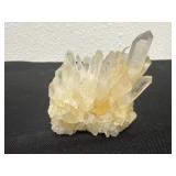 2.5ï¿½ natural yellow quartz crystal cluster