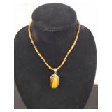Vintage 16 in tigers eye necklace with pendant