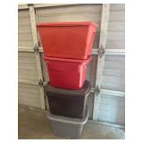 4 Storage Totes