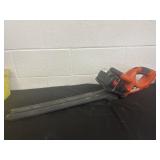 Black and Decker hedge trimmer with Battery