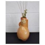 10.5 in Roseville pottery vase does have a chip