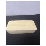 8ï¿½x4ï¿½x3ï¿½ ceramic yellow dish with lid has marking
