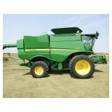 2014 John Deere S670 STS Combine