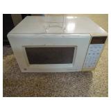 GE Microwave Oven