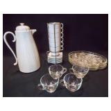 Carafe, Cups/Saucers, Snack Trays / Cups