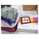 Digital Picture Frame, Linens