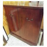 Magnavox Radio Record Player