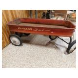 Radio Jet Red Wagon