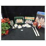 Box of Christmas Décor - 13+ items