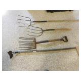 Three Rakes, One Hoe - 4 count