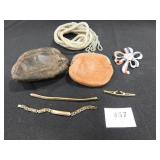 Change Purses, Jewelry pieces - 7 count