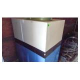 Storage Bin with Swing-Up Door