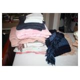 Blankets and Throws 11 total