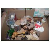 Home Décor Trinkets-Conch Shell; Carved Tree