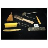 Hairbrush and Shaving Items; Razor; Razor Box