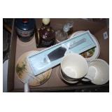 Ma/Pa Coffee Sets fromColorado; Cake knife