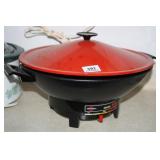 West Bend Electric Wok-has cord